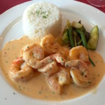 Queues de gambas, sauce piquante