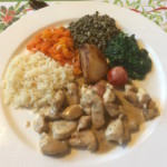 Assiette équilibre : émincé de volaille au lait de coco