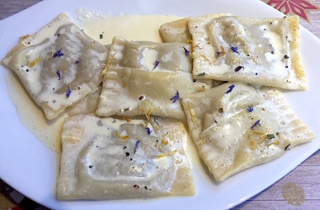 Raviolis aux chanterelles