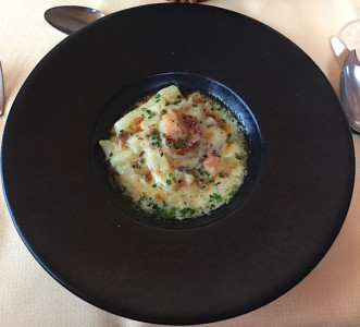 Gratin de cardons à la moelle et à la crème de truffes