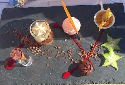 Café très gourmand