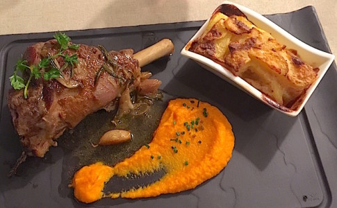 Souris d'agneau confite, mousseline de carottes