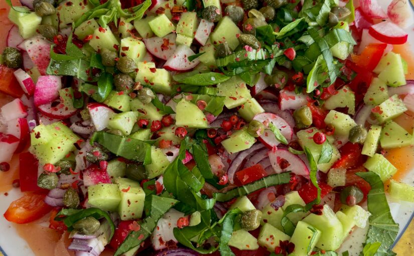Carpaccio de saumon fumé aux crudités
