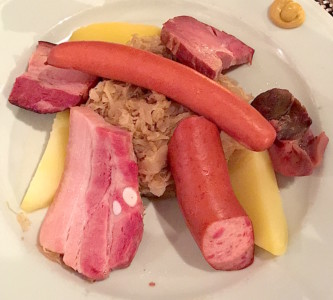 Choucroute garnie (un peu trop de genièvre)